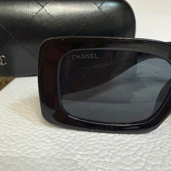 Chanel 5534 Black Oversized Rectangular Sunglasses Gold Logo